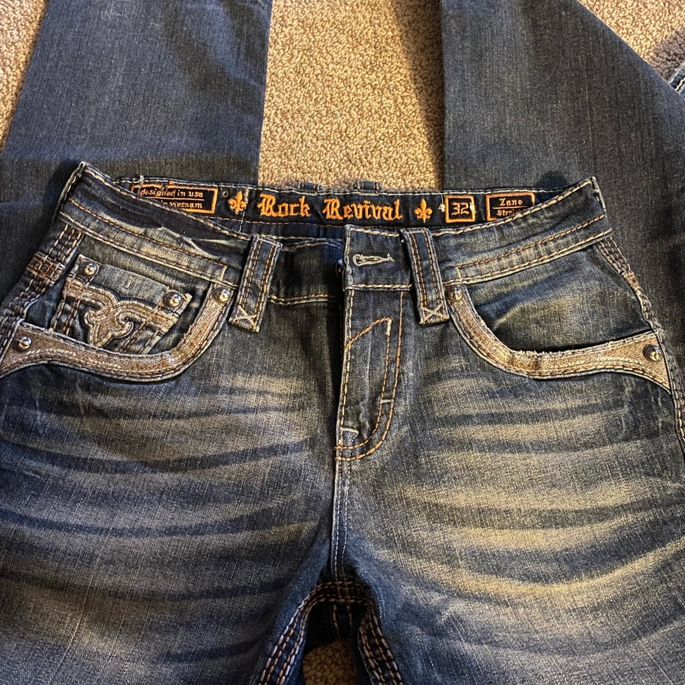 Rock Revival 32 L